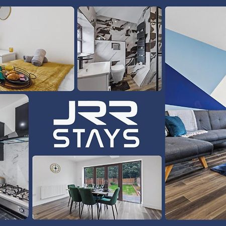 Walsall - 4 Bedroom House, Wi-Fi, Garden , Sleeps 8 - Jrr Stays Bescot Exterior photo